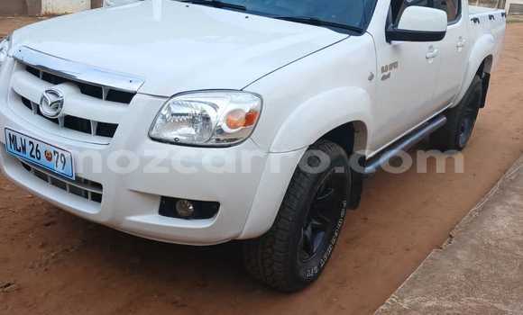 Tenga Tsaru Mazda BT-50 Chena Mota in Maputo in Maputo Tenga Tsaru Mazda BT-50 Chena Mota in Maputo in Maputo