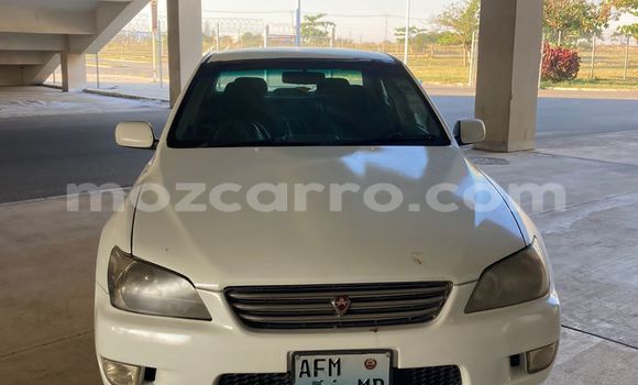 Nunua Ilio tumika Toyota Altezza Nyeupe Gari ndani ya Maputo nchini Maputo Nunua Ilio tumika Toyota Altezza Nyeupe Gari ndani ya Maputo nchini Maputo