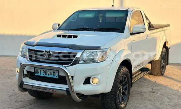 Buy Used Toyota Hilux White Car in Maputo in Maputo Buy Used Toyota Hilux White Car in Maputo in Maputo
