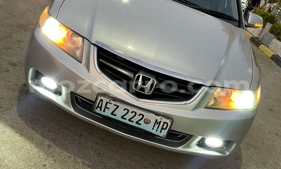 Buy Used Honda Accord Silver Car in Maputo in Maputo
