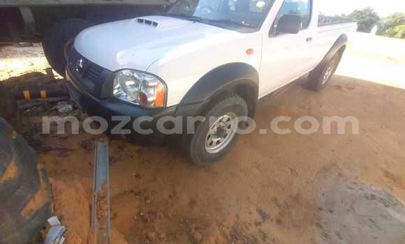 Comprar Usado Nissan Hardbody Branco Carro em Maputo em Maputo Comprar Usado Nissan Hardbody Branco Carro em Maputo em Maputo