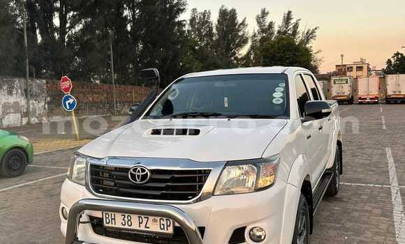 Buy New Toyota Hilux White Car in Maputo in Maputo Buy New Toyota Hilux White Car in Maputo in Maputo
