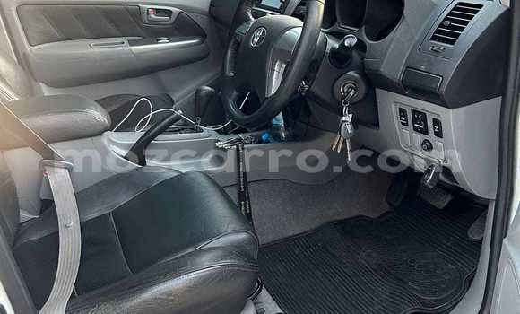 Buy New Toyota Hilux White Car in Maputo in Maputo Buy New Toyota Hilux White Car in Maputo in Maputo