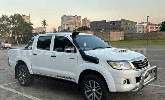 Buy New Toyota Hilux White Car in Maputo in Maputo Buy New Toyota Hilux White Car in Maputo in Maputo