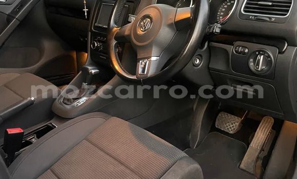 Nunua Ilio tumika Volkswagen Golf Fedha Gari ndani ya Maputo nchini Maputo Nunua Ilio tumika Volkswagen Golf Fedha Gari ndani ya Maputo nchini Maputo