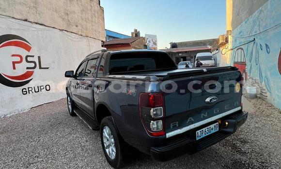 Nunua Ilio tumika Ford Ranger Nyeusi Gari ndani ya Mocambique nchini Nampula Nunua Ilio tumika Ford Ranger Nyeusi Gari ndani ya Mocambique nchini Nampula
