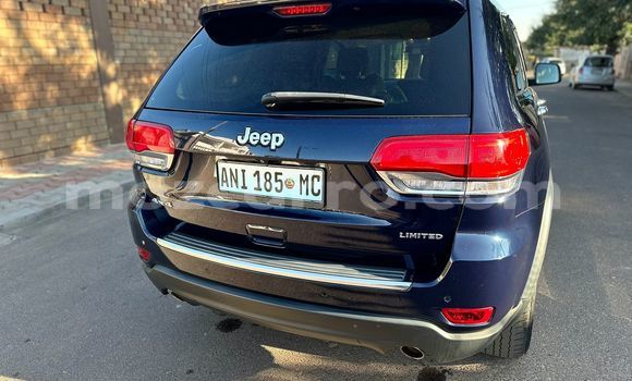 Nunua Ilio tumika Jeep Cherokee Bluu Gari ndani ya Maputo nchini Maputo Nunua Ilio tumika Jeep Cherokee Bluu Gari ndani ya Maputo nchini Maputo