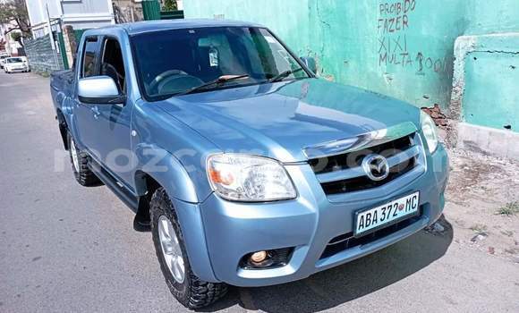 Comprar Usado Mazda BT-50 Azul Carro em Maputo em Maputo Comprar Usado Mazda BT-50 Azul Carro em Maputo em Maputo