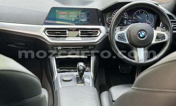 Comprar Novo BMW 3-Series Vermelho Carro em Maputo em Maputo Comprar Novo BMW 3-Series Vermelho Carro em Maputo em Maputo
