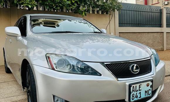 Comprar Usado Lexus IS Branco Carro em Maputo em Maputo Comprar Usado Lexus IS Branco Carro em Maputo em Maputo