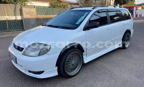 Nunua Ilio tumika Toyota 4Runner Nyeupe Gari ndani ya Maputo nchini Maputo Nunua Ilio tumika Toyota 4Runner Nyeupe Gari ndani ya Maputo nchini Maputo