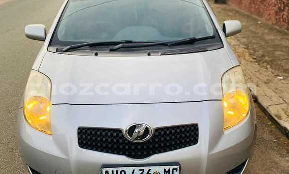 Comprar Usado Toyota Vitz Prata Carro em Maputo em Maputo Comprar Usado Toyota Vitz Prata Carro em Maputo em Maputo
