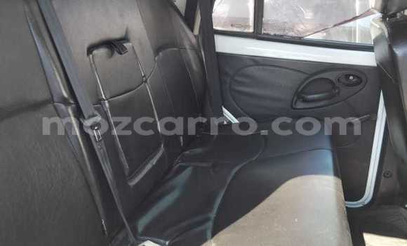 Nunua Ilio tumika Mahindra Scorpio Nyeupe Gari ndani ya Maputo nchini Maputo Nunua Ilio tumika Mahindra Scorpio Nyeupe Gari ndani ya Maputo nchini Maputo