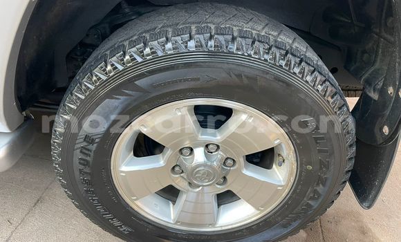 Buy Used Toyota Surf Silver Car in Maputo in Maputo Buy Used Toyota Surf Silver Car in Maputo in Maputo