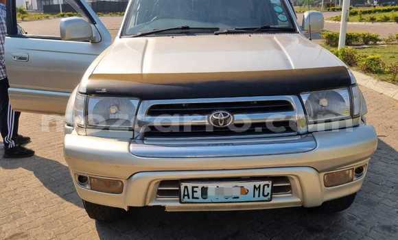 Comprar Usado Toyota Surf Prata Carro em Maputo em Maputo