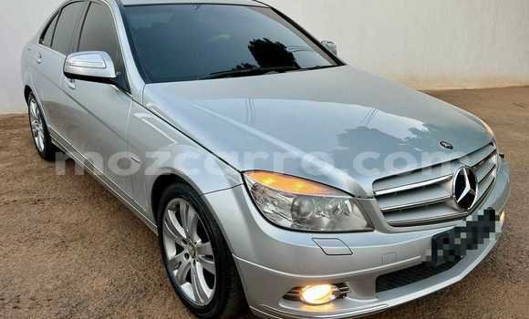Tenga Tsaru Mercedes-Benz C-Classe Zvimwe Mota in Beira in Sofala