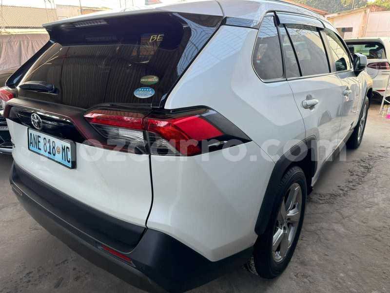 Big with watermark toyota rav4 sofala beira 25820