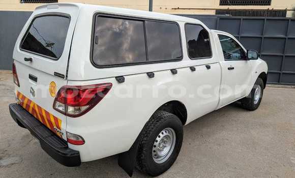 Tenga Tsaru Mazda BT-50 Chena Mota in Búzi in Sofala Tenga Tsaru Mazda BT-50 Chena Mota in Búzi in Sofala