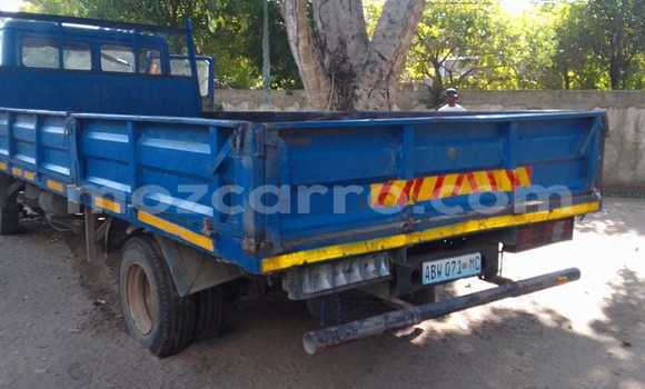 Comprar Usado Mercedes‒Benz 812 Azul Caminhão em Maputo em Maputo Comprar Usado Mercedes‒Benz 812 Azul Caminhão em Maputo em Maputo