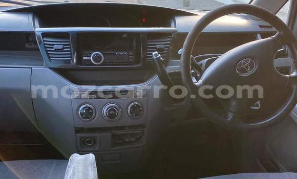 Buy Used Toyota Voxy Black Car in Maputo in Maputo Buy Used Toyota Voxy Black Car in Maputo in Maputo