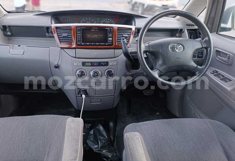 Big with watermark toyota noah maputo maputo 25847