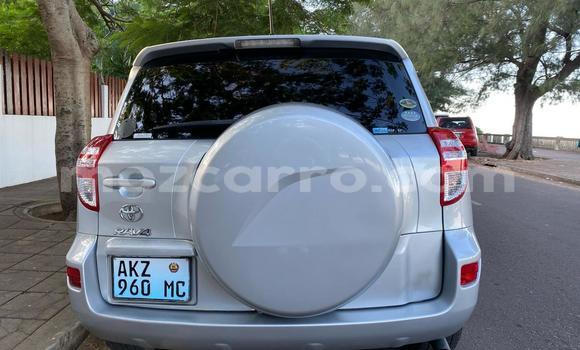 Tenga Tsaru Toyota RAV4 Sirivha Mota in Maputo in Maputo Tenga Tsaru Toyota RAV4 Sirivha Mota in Maputo in Maputo