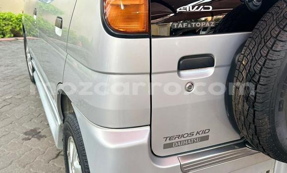 Comprar Usado Daihatsu Terios Prata Carro em Maputo em Maputo Comprar Usado Daihatsu Terios Prata Carro em Maputo em Maputo