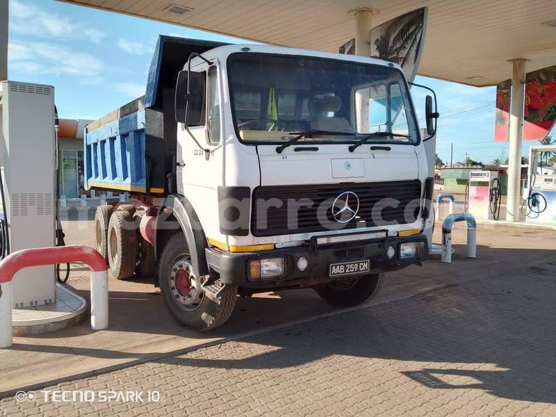 Big with watermark mercedes viano maputo maputo 25875