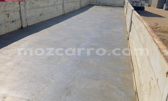 Tenga Tsaru Flanker F Chena Mota in Maputo in Maputo Tenga Tsaru Flanker F Chena Mota in Maputo in Maputo