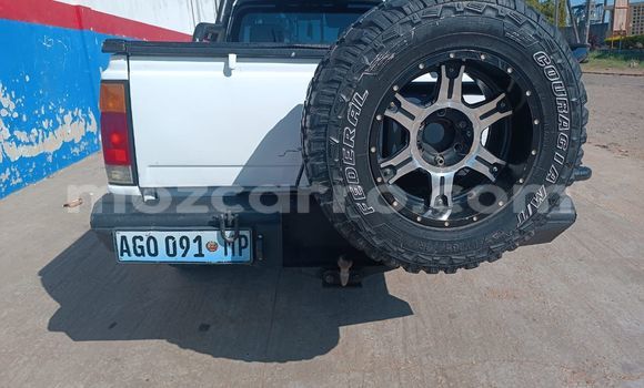 Buy Used Nissan Hardbody White Car in Maputo in Maputo Buy Used Nissan Hardbody White Car in Maputo in Maputo