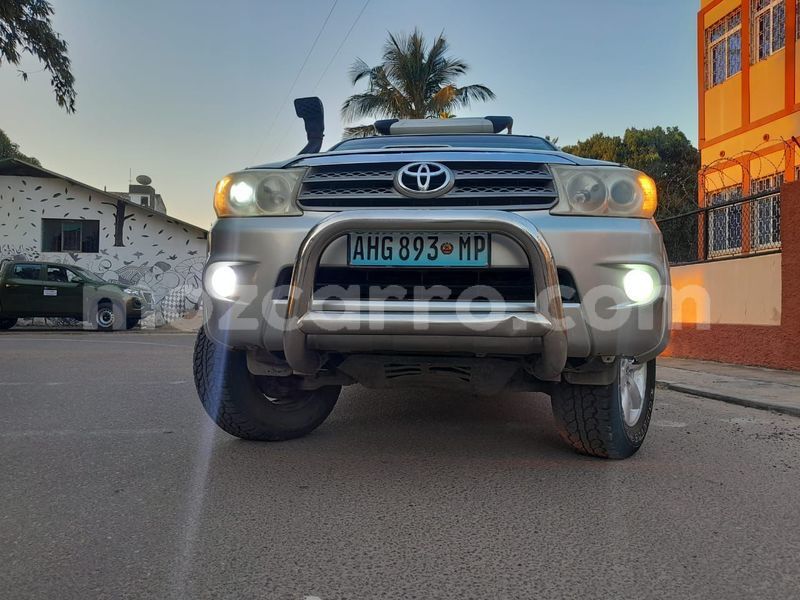 Big with watermark toyota fortuner maputo maputo 25888