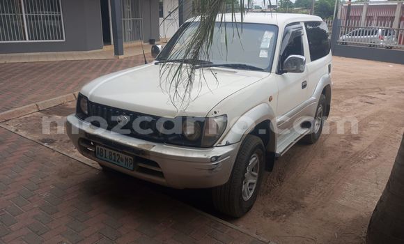 Nunua Ilio tumika Toyota Land Cruiser Prado Nyeupe Gari ndani ya Maputo nchini Maputo Nunua Ilio tumika Toyota Land Cruiser Prado Nyeupe Gari ndani ya Maputo nchini Maputo