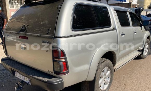 Comprar Usado Toyota Hilux Prata Carro em Maputo em Maputo Comprar Usado Toyota Hilux Prata Carro em Maputo em Maputo