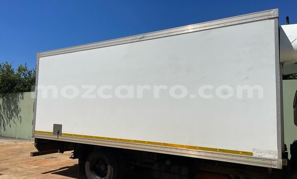 Tenga Tsaru Isuzu 117 Chena Mota in Maputo in Maputo Tenga Tsaru Isuzu 117 Chena Mota in Maputo in Maputo