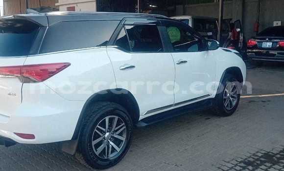 Tenga Tsaru Toyota Fortuner Chena Mota in Maputo in Maputo Tenga Tsaru Toyota Fortuner Chena Mota in Maputo in Maputo