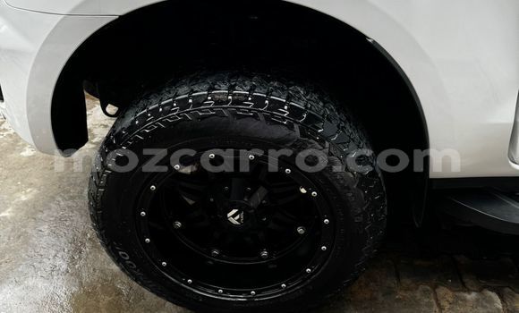 Comprar Usado Ford Ranger Branco Carro em Maputo em Maputo Comprar Usado Ford Ranger Branco Carro em Maputo em Maputo
