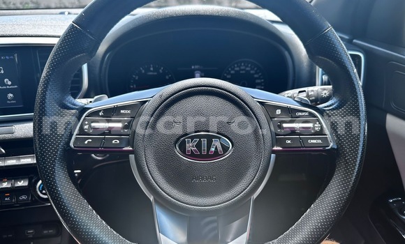 Comprar Usado Kia Sportage Branco Carro em Maputo em Maputo Comprar Usado Kia Sportage Branco Carro em Maputo em Maputo