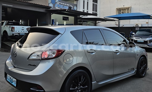 Buy Used Mazda Axela Silver Car in Maputo in Maputo Buy Used Mazda Axela Silver Car in Maputo in Maputo