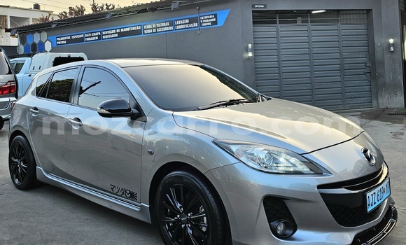 Buy Used Mazda Axela Silver Car in Maputo in Maputo Buy Used Mazda Axela Silver Car in Maputo in Maputo