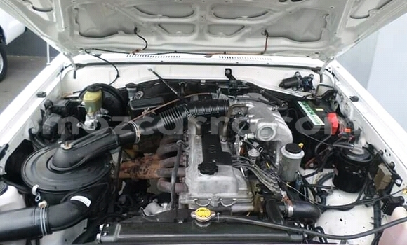 Tenga Tsaru Toyota Land Cruiser Chena Mota in Chimoio in Manica Tenga Tsaru Toyota Land Cruiser Chena Mota in Chimoio in Manica