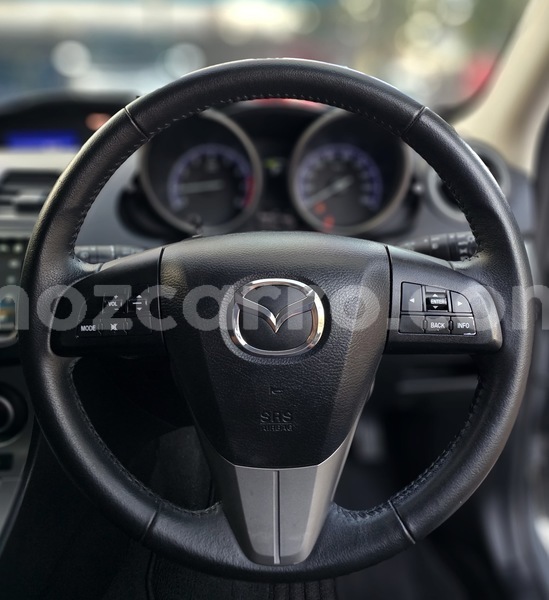 Big with watermark mazda axela maputo maputo 25921