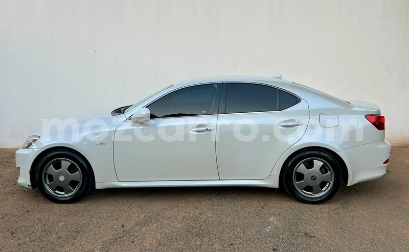 Big with watermark lexus is maputo maputo 25922