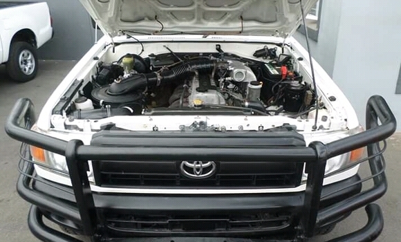 Tenga Tsaru Toyota Land Cruiser Chena Mota in Chimoio in Manica Tenga Tsaru Toyota Land Cruiser Chena Mota in Chimoio in Manica