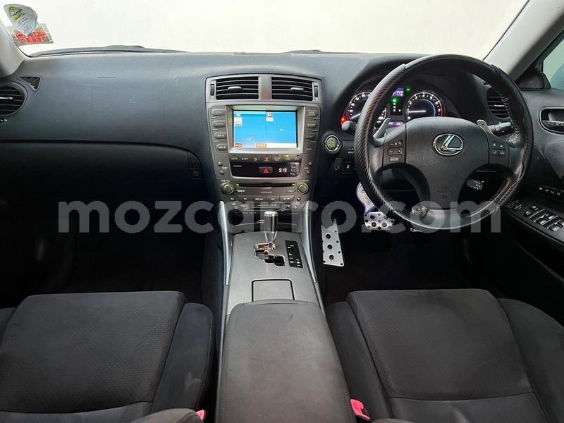 Big with watermark lexus is maputo maputo 25922