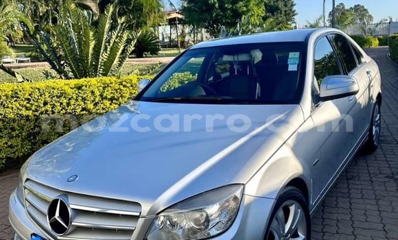 Tenga Tsaru Mercedes‒Benz C-Class Zvimwe Mota in Maputo in Maputo Tenga Tsaru Mercedes‒Benz C-Class Zvimwe Mota in Maputo in Maputo