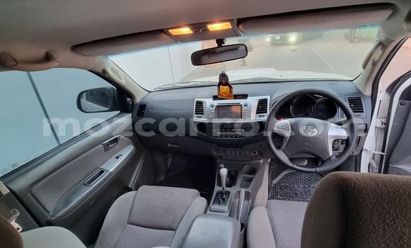 Buy Used Toyota Hilux White Car in Maputo in Maputo Buy Used Toyota Hilux White Car in Maputo in Maputo