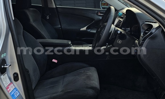 Comprar Usado Lexus IS Branco Carro em Maputo em Maputo Comprar Usado Lexus IS Branco Carro em Maputo em Maputo