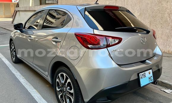 Comprar Novo Mazda Demio Prata Carro em Maputo em Maputo Comprar Novo Mazda Demio Prata Carro em Maputo em Maputo