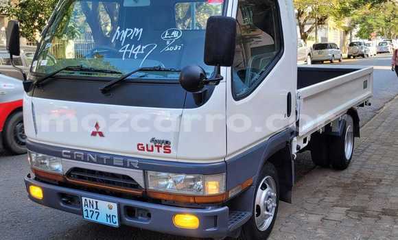 Comprar Usado Mitsubishi 500 Branco Carro em Maputo em Maputo Comprar Usado Mitsubishi 500 Branco Carro em Maputo em Maputo