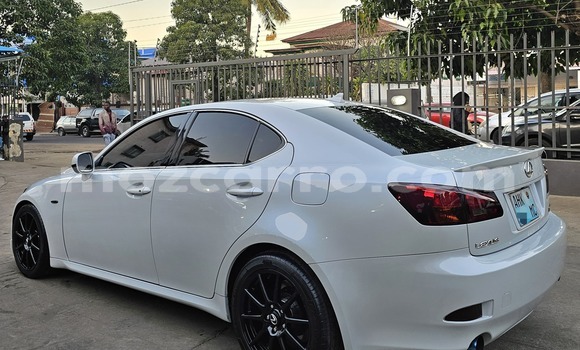 Comprar Usado Lexus IS Branco Carro em Maputo em Maputo Comprar Usado Lexus IS Branco Carro em Maputo em Maputo